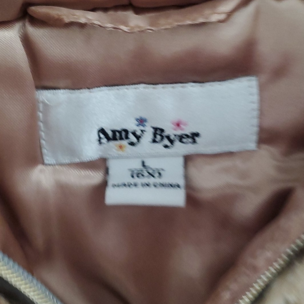 Coat - Picture 2 of 2